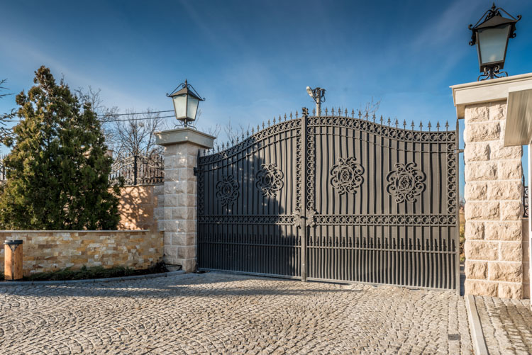 Rénovation de barrières et portails par sablage